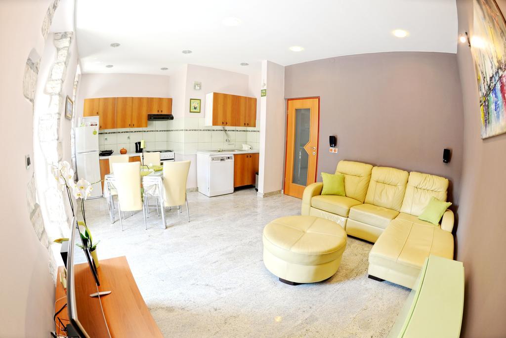 Apartman Harmony Apartman Póla Kültér fotó
